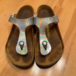 BIRKENSTOCK Gizeh sandals - Size EU 38, US 7-7.5 - silver chrome / metallic